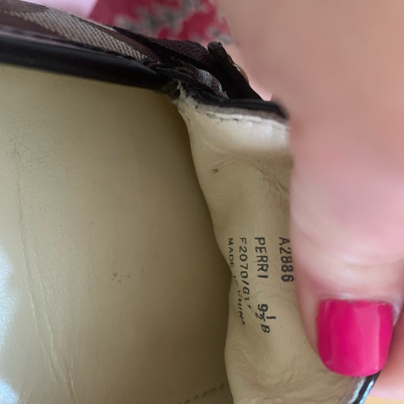 Coach Loafers - Picture 4 of 9